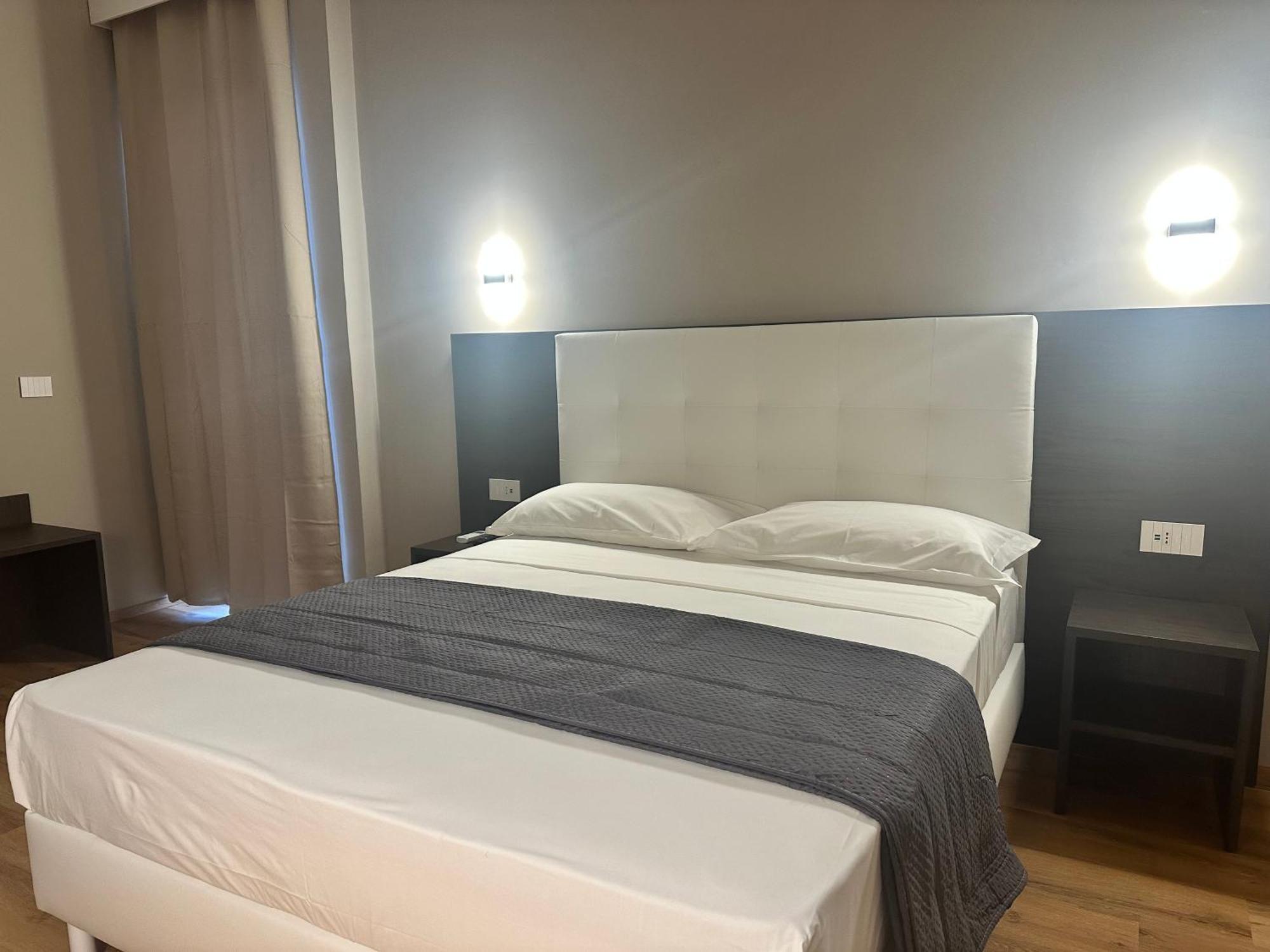 Sunset Guest House Reggio di Calabria Exterior foto